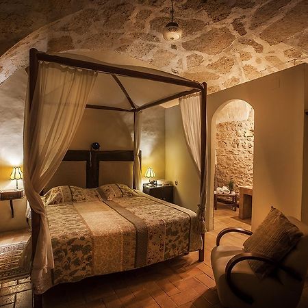 Mil Estrelles Villa Cornellá de Terri Kültér fotó