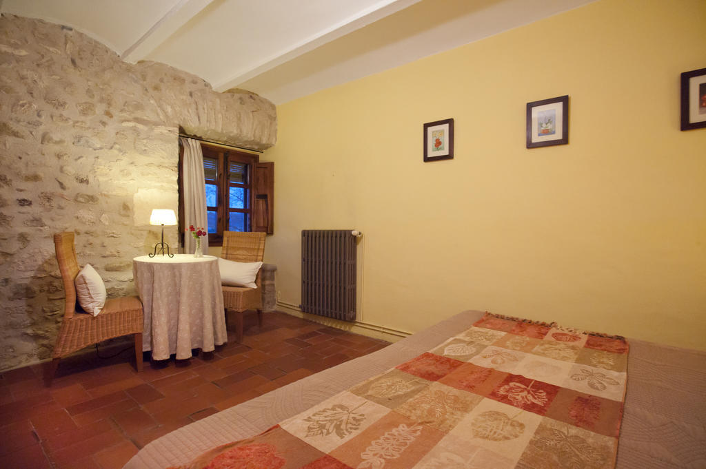 Mil Estrelles Villa Cornellá de Terri Szoba fotó